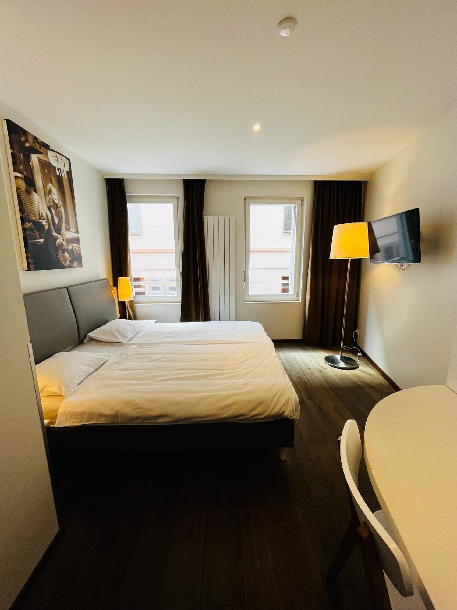 Hotel La Rouvenaz Montreux Habitación foto